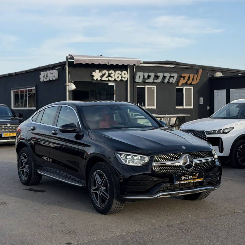 מרצדס GLC 300E 4MATIC