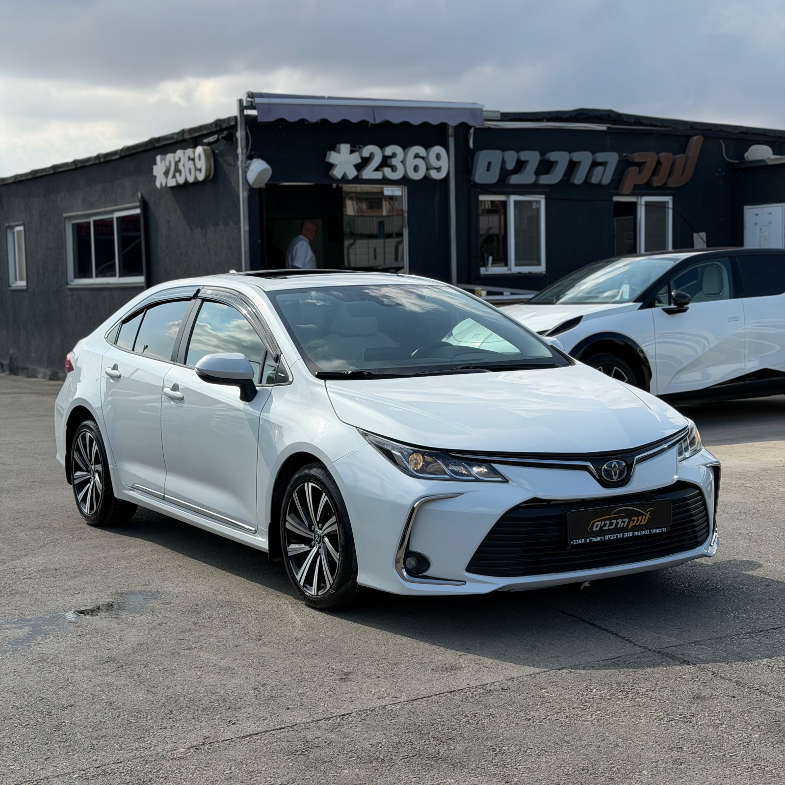 טויוטה COROLLA SDN HSD LIMITED