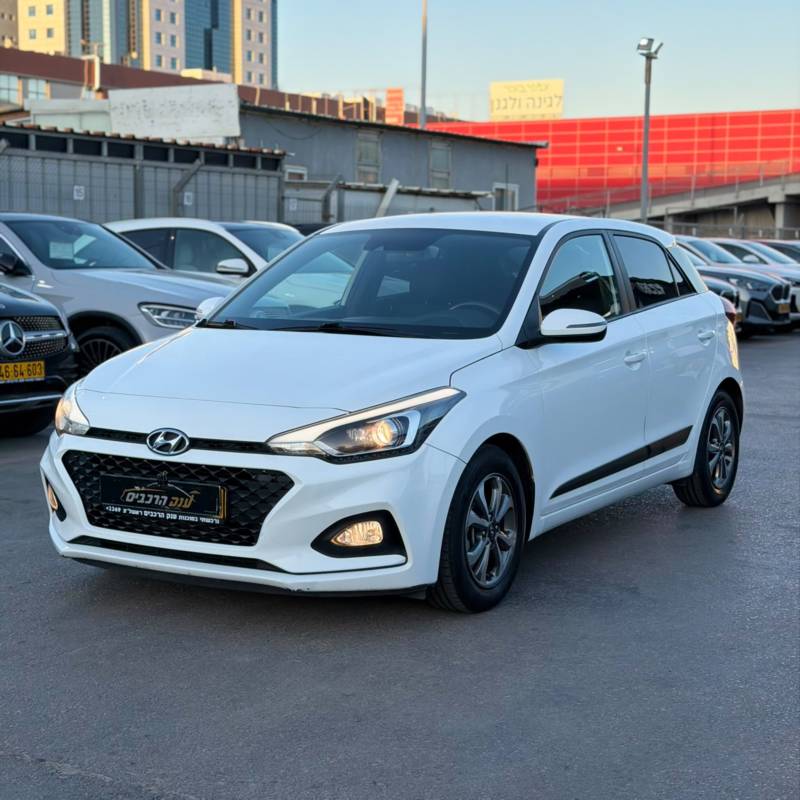 יונדאי I20
