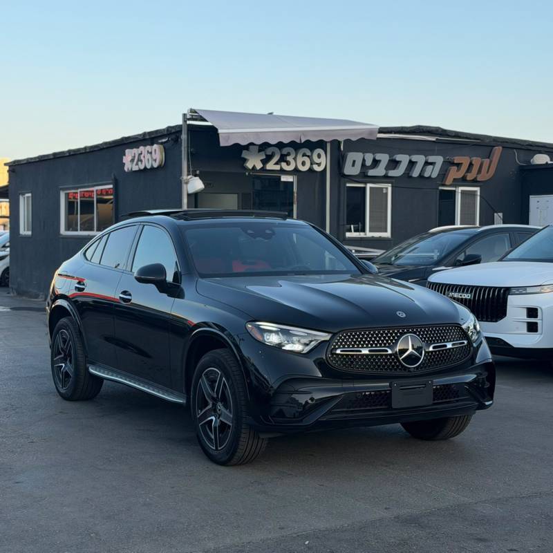 מרצדס GLC300 COUPE 4M