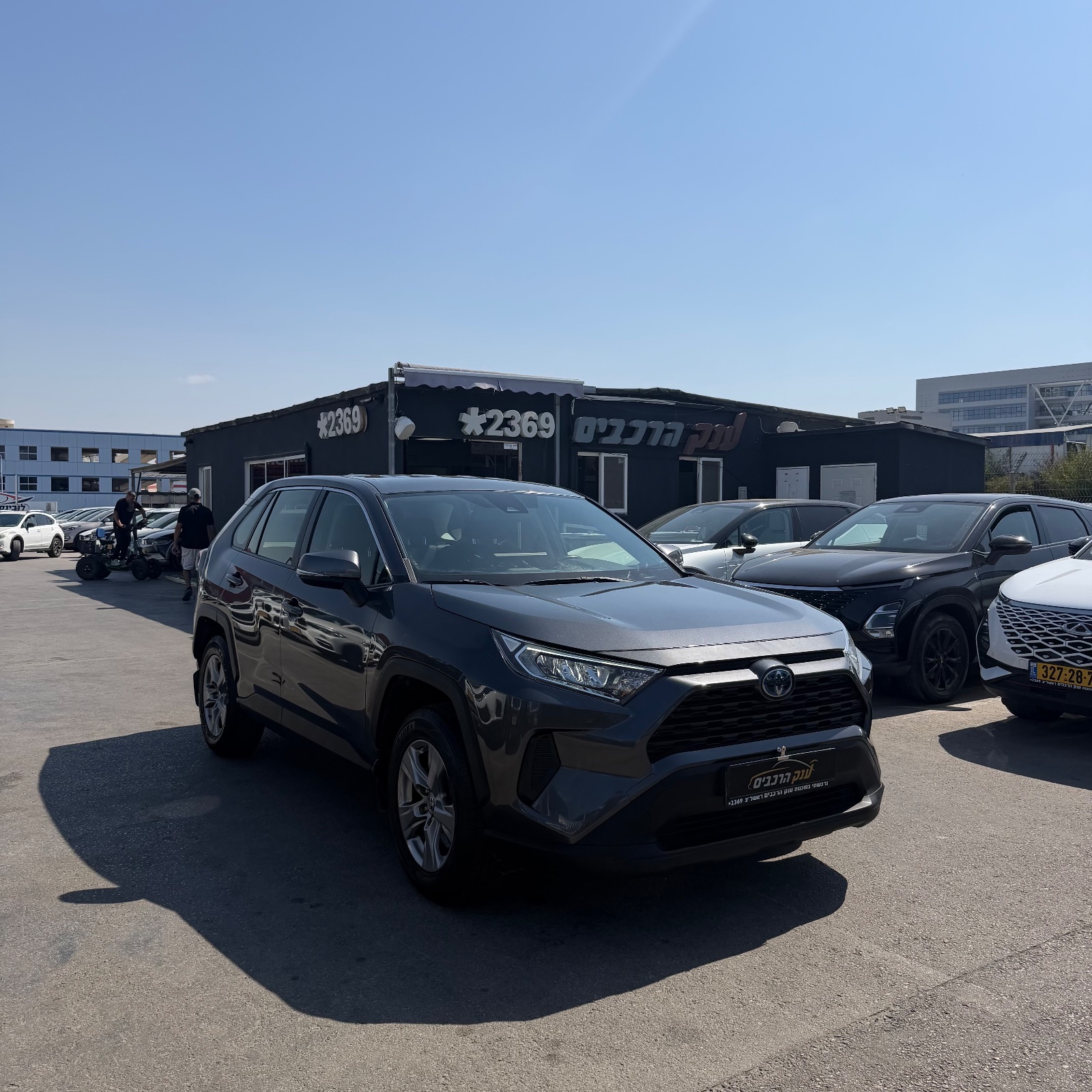 טויוטה RAV4