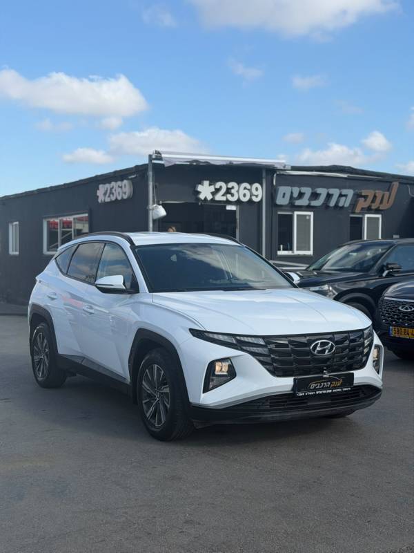 יונדאי TUCSON