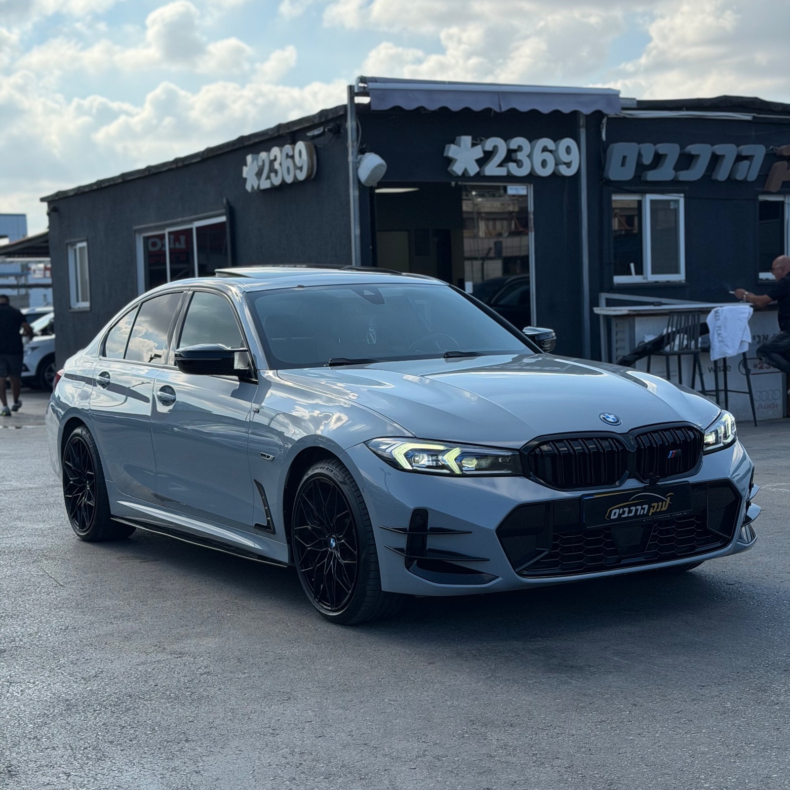 ב מ וו סדרה 3 M-SPORT
